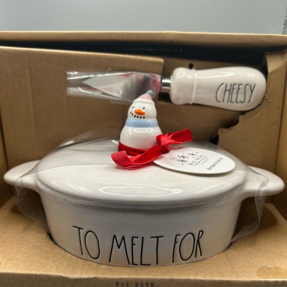 Rae Dunn TO MELT FOR Snowman Lid Brie Baker With CHEESY Jam Knife NEW - Picture 2 of 4